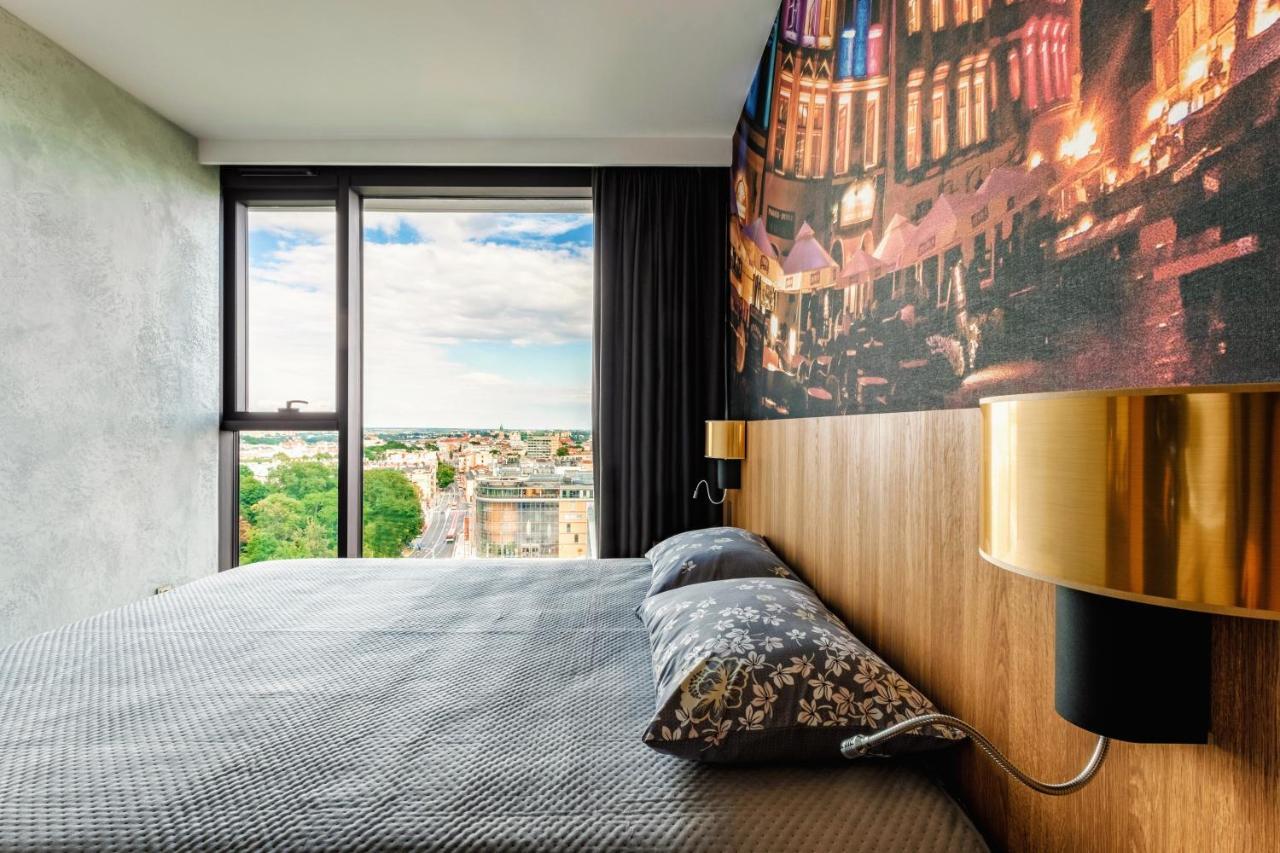 Skyview Suite - Niepowtarzalny Widok I Basen ลูบลิน ภายนอก รูปภาพ