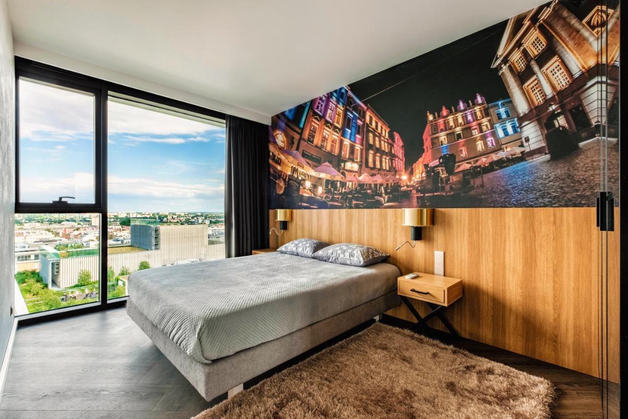 Skyview Suite - Niepowtarzalny Widok I Basen ลูบลิน ภายนอก รูปภาพ